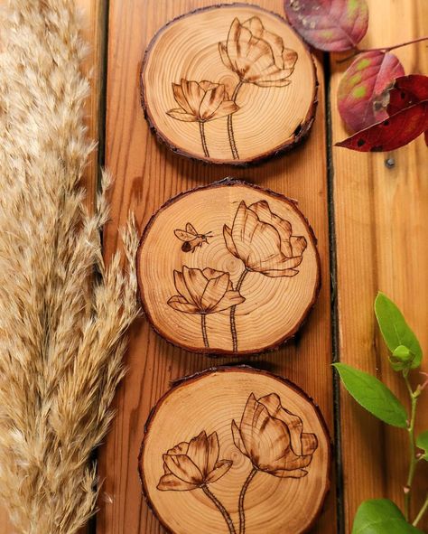 Just a few of the pieces that will be available in our online re-stock starting Nov 15th, and more products will be added until the shipping cut-off date on Dec 12th...Getting it together! 🫣😅 ° ° ° ° ° ° ° ° ° ° ° ° ° ° ° #ferns #coasters #pyrographyartists #pyrography #westcoastartist #woodburning #woodart #trees #vancouverisland #vanisland #madeincanada #handmade #buylocal #artofinstagram #artistsoninstagram #westcoastart #qualicumbeach #parksville #coombsbc #westcoastlife #westcoast #woodw... Wood Burning Board, Wood Burned Flowers, Wood Burned Coasters, Pyrography Designs, Getting It Together, Woodburning Ideas, Dec 12, Pyrography, Wood Burning