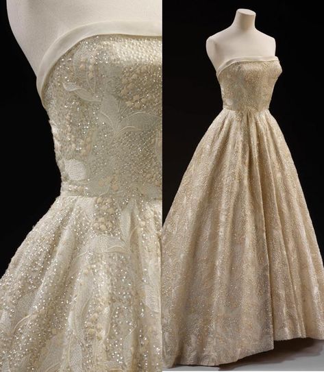 Vintage Givenchy Gown c. 1955 Givenchy Wedding Gowns, Ball Dresses Aesthetic Vintage, Vintage Givenchy Gown, Runway Ball Gowns, Givenchy Dress Gowns, Vintage Royal Dress, Vintage Ball Dress, Wedding Vintage Dresses, Vintage Designer Dresses