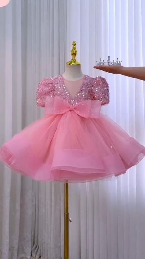 [Ad] 61 Most Popular Baby Girl Dress Insights To Copy Quickly #babygirldress Birthday Frocks, Frocks For Kids, Kids Party Wear, Baby Party Dress, First Birthday Dresses, Baby Dress Design, Kids Fashion Dress