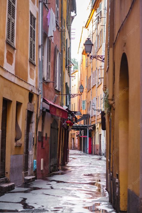 Narrow Street, Colorful Buildings, Colourful Buildings, French Riviera, Old Town, Vector Design, The Old, Old Things, Road