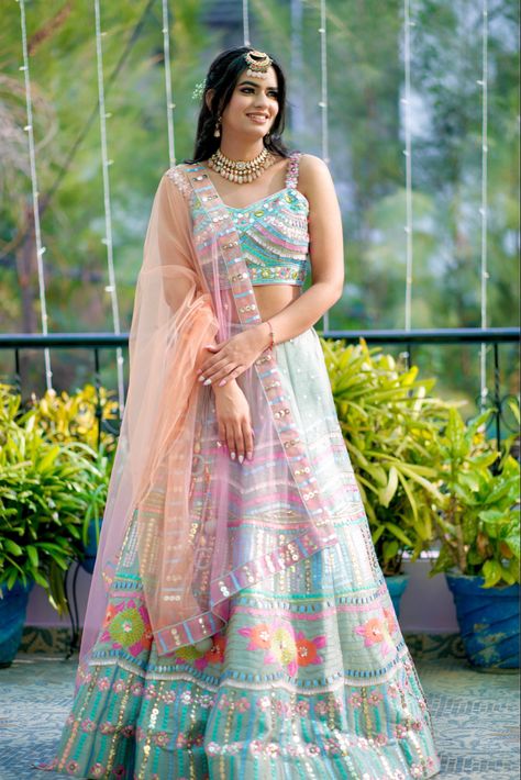 The theme of Mehandi was Pastels and what better way to rock the pastel theme than incorporating all different shades in one lehanga? I loved this outfit with and without dupatta as it has both traditional and western vibe. With hair, I went with simple back flower tie as I wanted a very chill and fun look. Pastel Colour Traditional Outfit, Mehandi Bridal, Shadow Puppets With Hands, Mehandi Outfits, Pastel Theme, Flower Tie, Floral Type, Bridal Outfit, Shadow Puppets