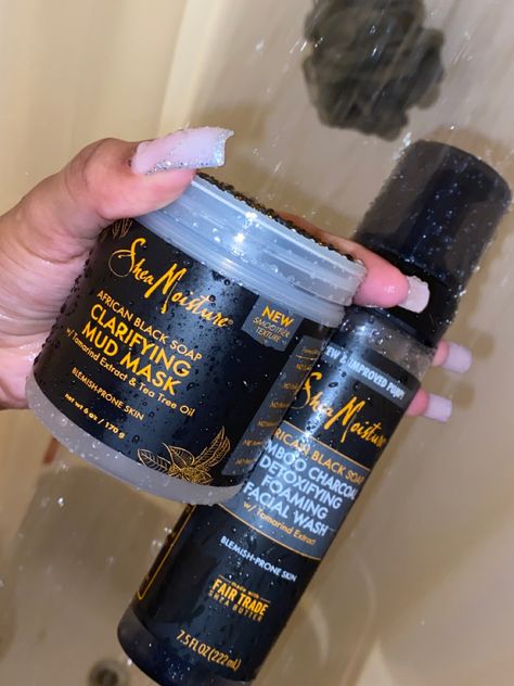 Bamboo and Charcoal clarifying foaming facial wash and Mud Mask Shea Moisture African Black Soap, Girl Maintenance, Shower Products, Pinterest Life, Black Skin Care, Shea Moisture, African Black Soap, Strawberry Blonde Hair, Pretty Skin Care