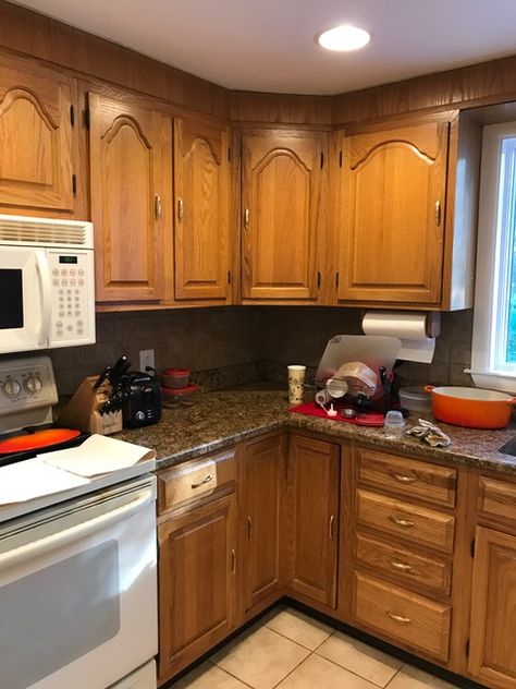 Update Cabinet Doors Diy, Resurface Cabinet Doors, Diy Cabinet Update, How To Restrain Kitchen Cabinets, Cabinet Reface Before And After, Old Wooden Kitchen Cabinets Makeover, Repaint Old Kitchen Cabinets, Replace Cabinet Doors Before And After, Resprayed Kitchen Cabinets