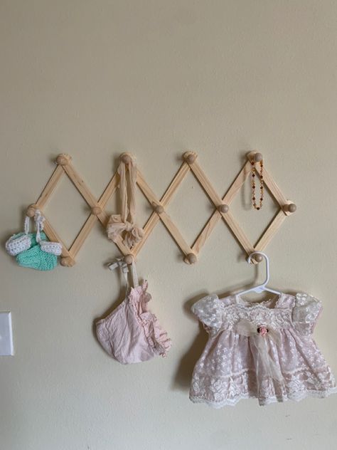 Accordion Wall, Wall Hanger, Nursery, Wall