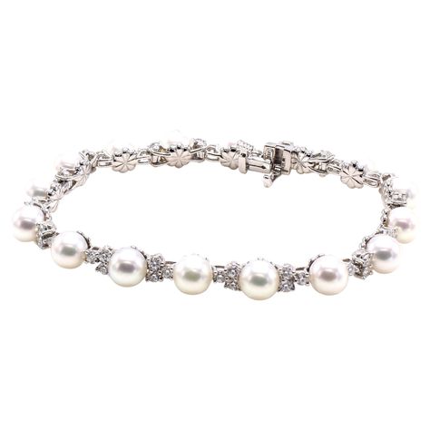 Tiffany And Co Pearl, Tiffany And Co Diamond, Tiffany Pearls, Tiffany Co Rings, Tiffany And Co Jewelry, Antique Bracelets, Tiffany Jewelry, Tiffany Co Jewelry, Diamonds And Gold