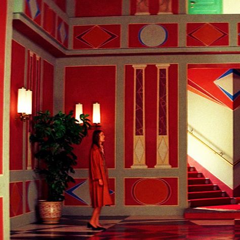 Styling Dance Films: Suspiria Dario Argento, Movie Shots, Film Set, Saturated Color, Film Stills, Scary Movies, Horror Films, Set Design, Cinematography