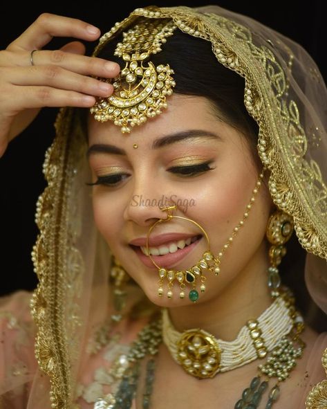 Real Brides who Ditched Bold Lips on Wedding day for Pretty Nude Lipsticks | ShaadiSaga Minimalist Indian Bride, Simple Bridal Makeup Indian, Bridal Makeup Indian, Simple Bridal Makeup, Glam Bridal Makeup, Indian Bride Makeup, Bridal Makeup Images, Bridal Eye Makeup, Minimalist Bride