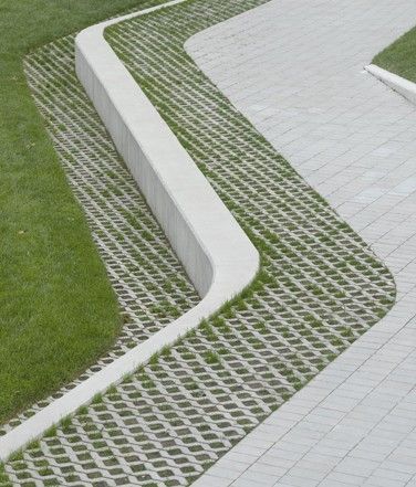 Concrete Seating, Landscape Paving, Grass Pavers, Pavement Design, Paving Pattern, Paving Design, Paver Walkway, Material Combination, Urban Landscape Design