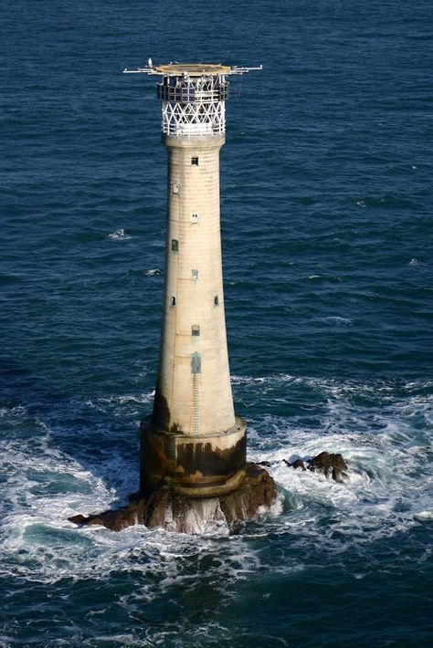 bishop-rock- smallest island in the world Lighthouse Lighting, Guinness Book Of World Records, Lighthouse Photos, Water Towers, Lighthouse Pictures, Guinness Book, Safe Harbor, Beautiful Lighthouse, Beacon Of Light