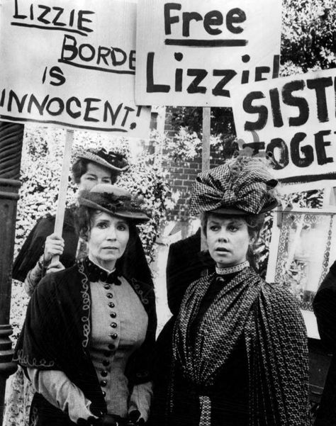 Elizabeth Montgomery and Katharine Helmond in The Legend of Lizzie Borden (TV Movie, 1975) Ironically, Elizabeth and Lizzie Borden were sixth cousins once removed, both descending from 17th-century Massachusetts resident John Luther. Katherine Helmond, Mysterious History, The Cher Show, Lizzie Borden, Cicely Tyson, Parlor Games, Elizabeth Montgomery, Beautiful Witch, Tv Land