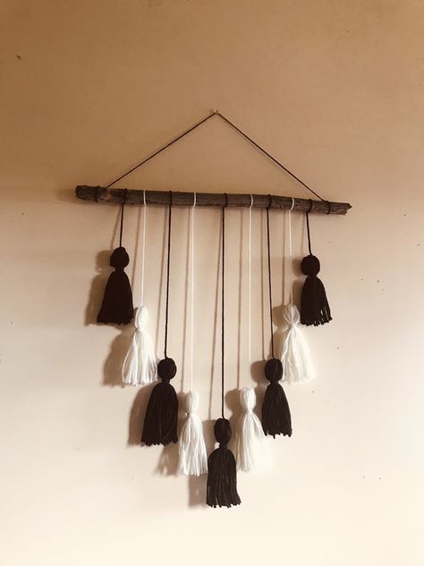 Wallhanging Aesthetic, Black Latkans Danglers For Festivals, Traditional Black Danglers With Latkans, Wollen Thread Crafts Wall Hanging, Wall Hanging With Waste Material, Black And Cream Macrame Wall Hanging, Wool Crafts Diy, Classroom Makeover, Door Design Modern