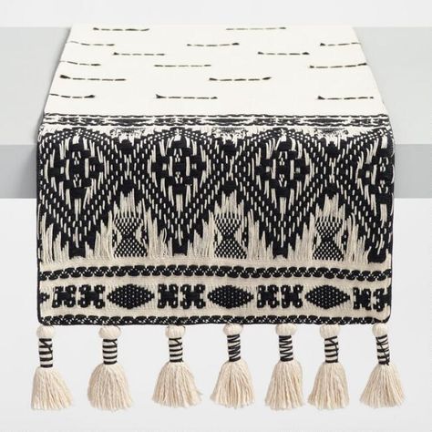 Black Table Runner Ideas, Black And White Runner, Aztec Table Runner, Woven Table Runner, Boho Table Runner, Table Runner, Minimalist Christmas, Table Runner Pattern, Decor Guide