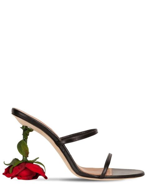 Loewe 2022 Rose Heels, Vogue France, Kourtney Kardashian, Sling Back, Pretty Shoes, Dream Shoes, Bella Hadid, Sling Backs, Rihanna