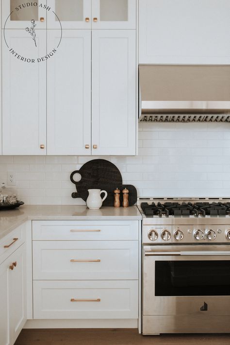 Silver And Gold Kitchen Hardware, White Kitchen Gold Hardware, White Kitchen Cabinets With Quartz, Apartment Refresh, Gold Kitchen Hardware, Brass Kitchen Hardware, White Cabinets White Countertops, Kitchen Dining Room Combo, Grey Counter