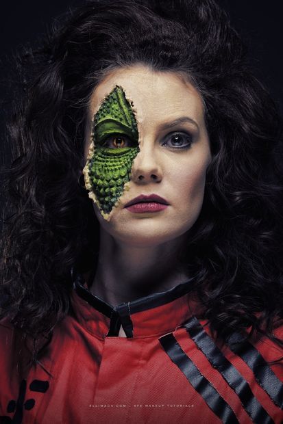 The V Series 1983 Reptile Diana - SFX Makeup Tutorial Halloween Makeup Prosthetics, Sfx Prosthetics Ideas, Horror Sfx Makeup, Reptilian Makeup, Reptile Makeup, Special Fx Makeup Ideas, Sfx Makeup Prosthetic, Sfx Makeup Horror Make Up, Sfx Makeup Ideas