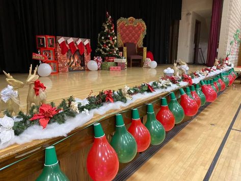 Lds Ward Christmas Party, Ward Christmas Party Ideas Lds, Ward Christmas Party Ideas, Christmas Stage Decorations, Christmas Concert Ideas, Christmas Party Centerpieces, Church Christmas Party, Christmas Fair Ideas, Ward Christmas Party