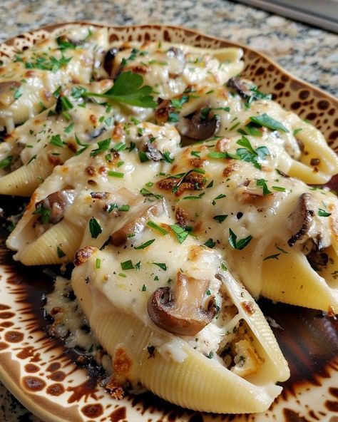 Creamy White Wine Stuffed Shells, Creamy White Wine Mushroom Stuffed Shells, Homemade Tomato Soup Recipe, Heart Healthy Recipes Low Sodium, Tomato Soup Homemade, Pasta Sides, Tomato Soup Recipes, Heart Healthy Recipes, Stuffed Shells