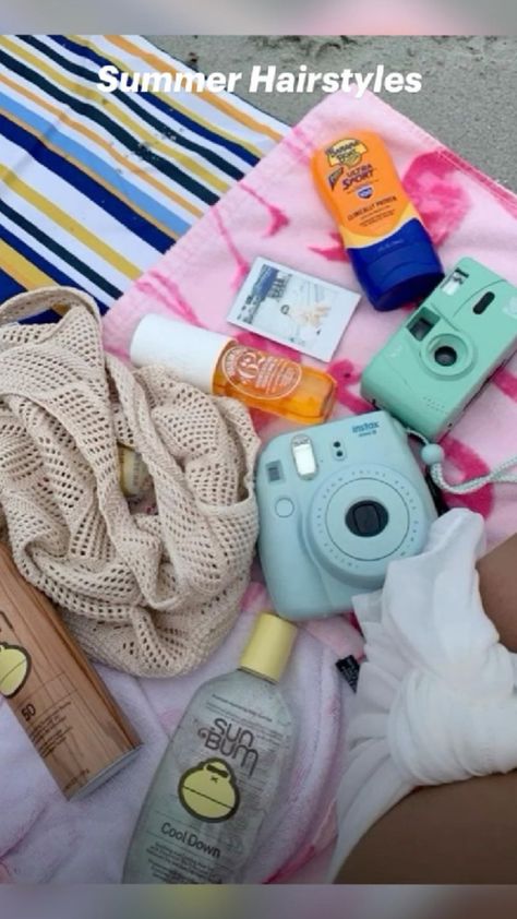 Best Beach Reads, Floppy Beach Hat, Beach Items, Crochet Cover Up, Beach Essentials, Beach Picnic, Summer Photos, Summer Picnic, Beach Blanket