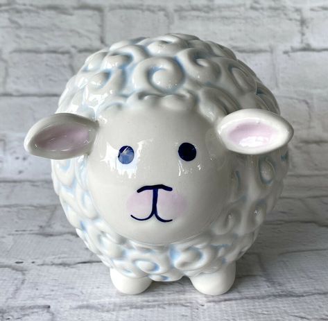 Gorham Sheep Coin Piggy Bank Little Boy Blue Merry Go Round Porcelain Lamb Lenox #Gorham Bunny Piggy Bank, Kawaii Piggy Bank, Pottery Piggy Bank Handmade, Ceramic Piggy Bank, Animal Piggy Banks Ceramics, Piggy Banks, Merry Go Round, Papel Mache, Wooden Animals