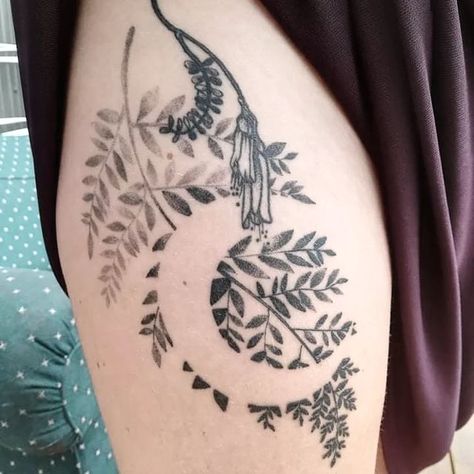 Negative Space Moon Tattoo, Negative Tattoo, White Tiger Tattoo, Negative Space Tattoo, Fern Tattoo, Free Hand Tattoo, Inspired Tattoos, Dot Work Tattoo, Woodland Creatures