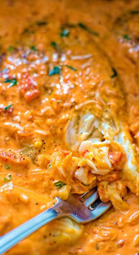 Resepi Ayam, Roasted Pepper Sauce, Fish Recipes Baked, Resep Seafood, Tilapia Recipes, Fish Recipes Healthy, Pescatarian Recipes, Fish Dinner, Seafood Dinner