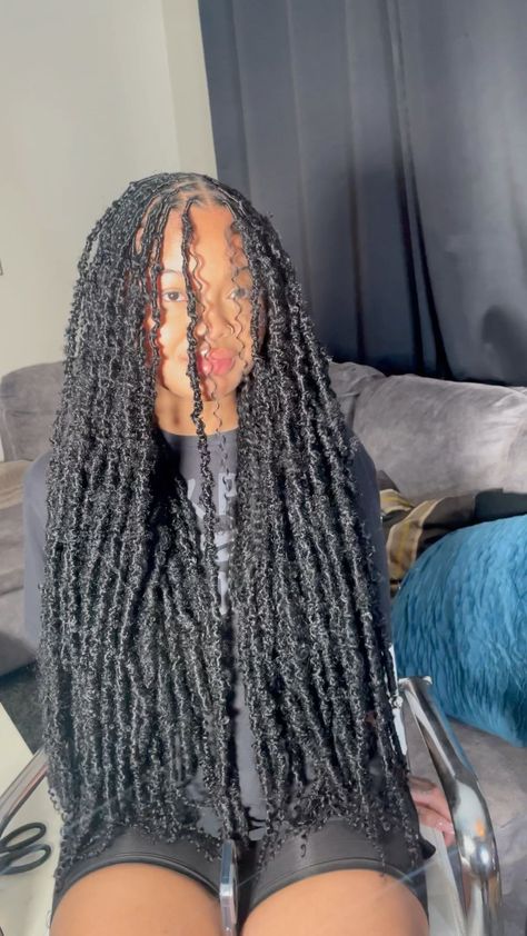 Distressed Locs Hairstyles, Island Locs, Locs With Curls, Distressed Locs, Big Box Braids Hairstyles, Goddess Braids Hairstyles, Faux Locs Hairstyles, Cute Braided Hairstyles, Braids Hairstyles Pictures