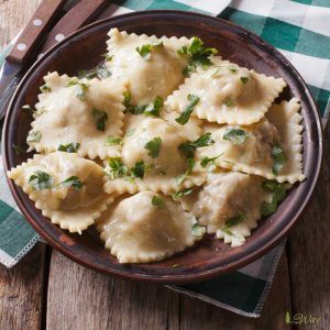 Homemade Italian Ravioli with Meat & Cheese Filling - All Our Way Pork Ravioli, Homemade Ravioli Dough, Italian Ravioli, Ravioli Recipe Homemade, Ravioli Dough, Pork Kebabs, Ravioli Filling, Spinach Ravioli, Homemade Ravioli