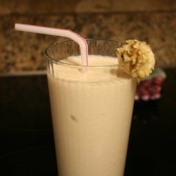 Elvis Smoothie Healing Smoothie, Peanut Butter And Banana, Vitamix Recipes, Fun Recipes, Vanilla Yogurt, Red Grapes, Eat Clean, Smoothie Recipe, Appetizer Snacks