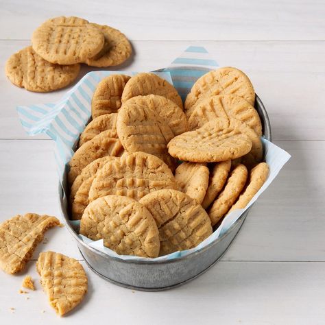 Honey-Peanut Butter Cookies Peanut Butter Cookies With Kisses, Cookies With Kisses, Peanut Butter Honey Cookies, Peanut Butter Kiss Cookies, Healthy Peanut Butter Cookies, Cookies Peanut Butter, Vegan Peanut Butter Cookies, Butter Sandwich, Peanut Butter Blossom Cookies