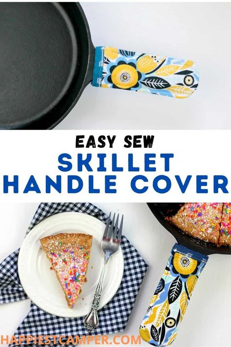 DIY Cast Iron Skillet Handle Cover With A Free Printable Pattern I love cooking with my cast iron skillet, but it is kind of a pain to pull out of the oven. That's why I came up with this DIY Cast Iron Skillet Handle Cover With A Free Printable Pattern! This handle cover is not only cute, but also functional. The included free pattern makes it easy to sew some of these for all your cast iron pots and pans. Save your hands from the heat and make some of these to give as gifts. Easy sewing projec Fabric Hot Pads Pattern, Cast Iron Handle Cover Diy, Cast Iron Pan Handle Cover, Hot Handle Holder Pattern, Kitchen Crafts To Sell, Cast Iron Skillet Handle Potholder, Cast Iron Handle Cover Pattern Pot Holders, Skillet Handle Pot Holder Pattern, Pan Handle Pot Holder