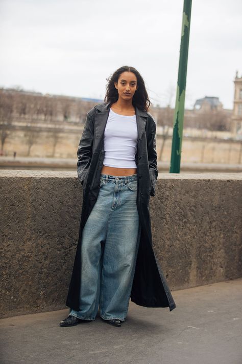 Mona Tougaard Street Style, Paris Winter Street Style, Anok Yai Street Style, Fit Moodboard, Off Duty Model Outfit, Jill Kortleve, Mona Tougaard, Supermodel Fashion, Outfits Paris