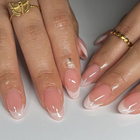 I call these cloudy tips.. they give a very delicate & elegant glam☺️💫🧚🏻‍♂️🤍 Happy Thursday guys!! @apresnailofficial round short… | Instagram Nude Overlay Nails, Supreme Nails, Nails Almond Short, Bleached Eyebrows, Overlay Nails, 2023 Nail, Nude Polish, Gel Overlay, Pearl Powder