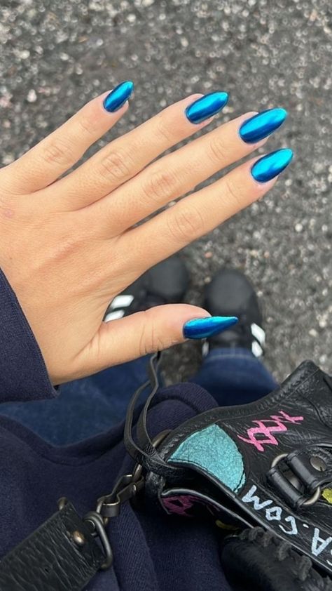 Dark Teal Chrome Nails, Hoco Nail Ideas, Sublime Nails, Nail Ideas Chrome, Nails Blue Chrome, Electric Blue Nails, Rodeo Nails, Black Chrome Nails, Blue Chrome Nails