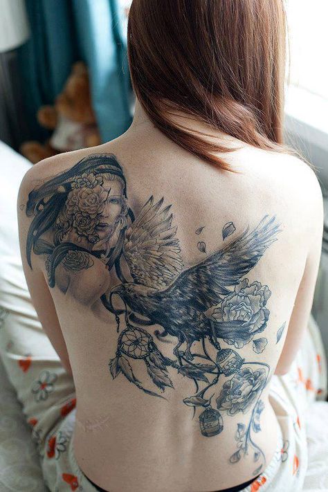 Beautiful female backpiece tattoo Diagonal Tattoo, Backpiece Tattoo, Girl Back Tattoos, Crow Tattoo, Dream Catcher Tattoo, Inspiration Tattoos, Raven Tattoo, Eagle Tattoos, Tattoed Girls