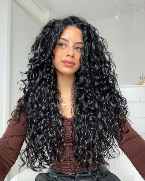 3b Curly Hair, 3a Hair, Natural Curly Hair Cuts, Layered Curly Hair, Black Curly, Beautiful Curly Hair, Black Curly Hair, Hair Stylies, Curly Hair Inspiration