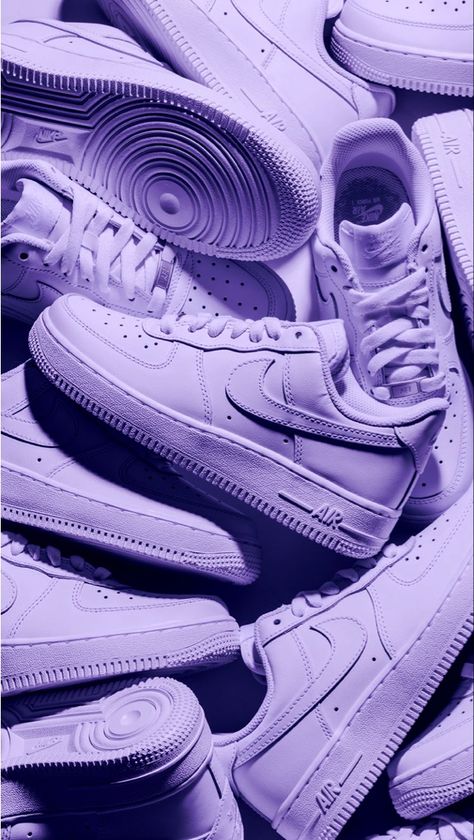 Purple Jordans Wallpaper, Purple Sports Aesthetic, Purple Basketball Aesthetic, Nike Aesthetic Wallpaper Iphone, Purple Nike Aesthetic, Nike Aesthetic Logo, Purple Nike Wallpaper, Aesthetic Shoes Women, Nike Aesthetic Outfit