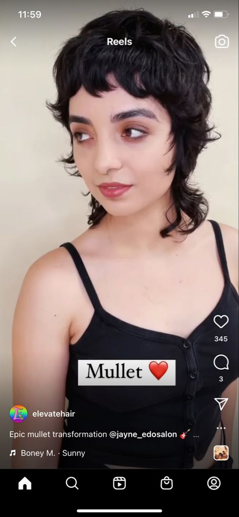 Wavy Short Mullet, Betty Boop Haircut, 1950’s Hairstyles, Haircut References, Short Mullet Hairstyle, Shaggy Mullet, Short Mullet, Shaggy Hair, Short Shag