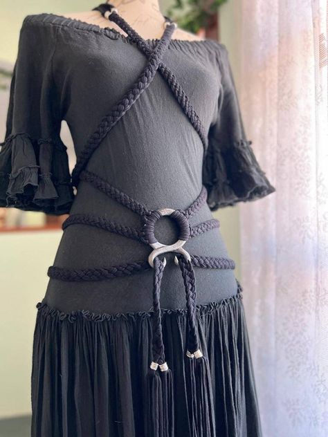 Witch Belt, Norse Witch, Norse Wedding, Costume Viking, Viking Belt, Belt Harness, Pagan Wedding, Harness Belt, Fair Outfits