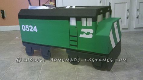 Cool Homemade Costume for a Boy: Burlington Northern Diesel Train Diy Train Costumes For Kids, Cardboard Train, Train Costume, Train Crafts, Small Led Lights, Train Video, Green Santa, Make A Door, Homemade Costume