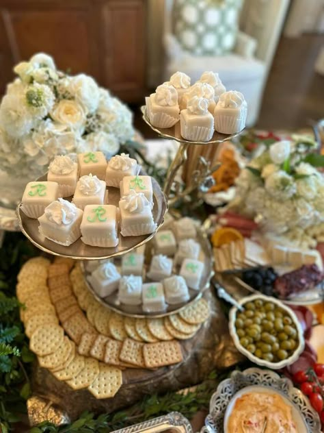 Charcuterie on silver trays. A mix of modern and tradition at Bridal Shower for a sweet Southern Bride. Chicken salad sandwiches, Cheese Straws, and petit fours with a modern twist Charleston Vibes, Desert Buffet, Hosting Inspiration, Buffet Styling, Chicken Salad Sandwiches, Traditional Table Setting, Spring Showers, Cheese Straws, Tea Ideas