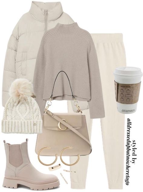 White And Beige Winter Outfits, Monochrome Beige Outfit, Beige And Cream Outfits, Winter Beige Outfit, Monochrome Winter Outfits, Beige Leggings Outfit Winter, Beige Boots Outfit Winter Style, Cream Leggings Outfit, Beige Leggings Outfit