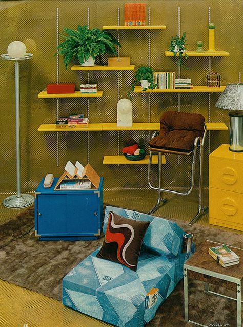 1974 Womans Day interior 5 by retro-space, via Flickr, I had a flip out chair just like that when I was 10..:) Groovy Interiors, 70s Interior Design, Retro Rooms, 70s Interior, 1970s Decor, 1970s Home, Retro Interior Design, 70s Home, 70s Decor