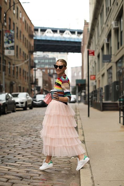 ATLANTIC-PACIFIC COLLECTION // TULLE SKIRTS Pink Tulle Skirt Outfit Winter, Skirt With Sneakers Winter, How To Style Printed Skirt, Styling Tulle Skirt Outfit, Tulle Skirt And Sneakers, Womens Pink Outfits, Tulle Skirt With Sneakers, Maxi Tulle Skirt Outfit, Tulle Skirt Street Style