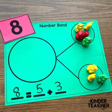 Decomposing numbers between 5 and 10 using hands-on, engaging games and activities. Students will practice decomposing a number in more than 1 way, finding the number that makes 10 and solve word problems. Decomposing Numbers Kindergarten Free, Composing And Decomposing Numbers To 10, Decomposing Numbers Kindergarten, Decomposing Numbers, Number Bond, Number Bonds, Numbers Kindergarten, Math Center Activities, Make 10