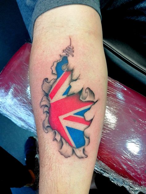 Union Jack Flag Tattoo, England Flag Tattoo, England Tattoo Ideas, England Tattoo, Police Tattoo, Dad Tattoo, Flag Tattoo, England Flag, Sleeve Ideas