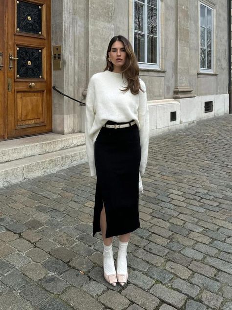 Cardigan Outfit With Skirt, Style White Sweater, White Midi Skirt Outfit, Midi Skirt White, Outfits For Fall, Skirt Outfits Fall, Midi Skirt Outfit, White Midi Skirt, White Belt