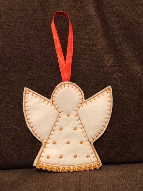 Felt Angels Christmas, Angel Felt Ornament, Felt Angel Ornaments, Christmas Waldorf, Angel Garland, Angel Template, Felt Angels, Nz Christmas, Christmas Tree Ornaments Felt