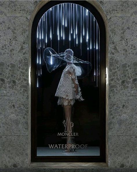 Waterproof Outfit, Fashion Window Display, Vitrine Design, Window Display Retail, Visual Merchandising Displays, Store Window Displays, 23 March, Lights Hanging, Window Display Design