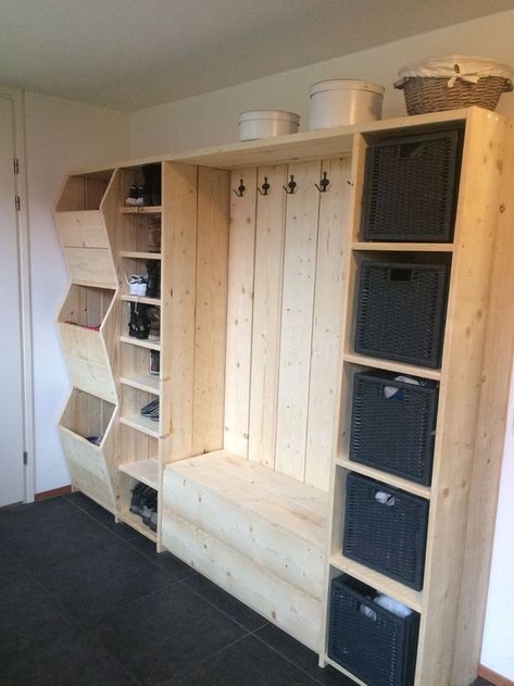 Small Mudroom Ideas, Cubbies Mudroom, Mudroom Remodel, Garage Storage Inspiration, Gear Room, Bench Dimensions, Mud Room Entry, Mudroom Decor, Mudroom Laundry Room