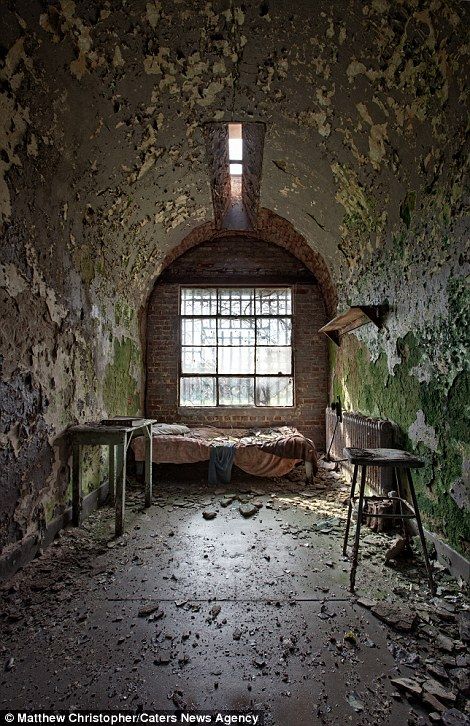 Abandoned Prisons, Matthew Christopher, Abandoned Asylums, Abandoned Property, Broken Window, Abandoned Mansions, Haunted Places, Abandoned Buildings, Old Buildings